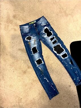 Distressed Paint-Splatter Skinny Jeans - Dark Blue